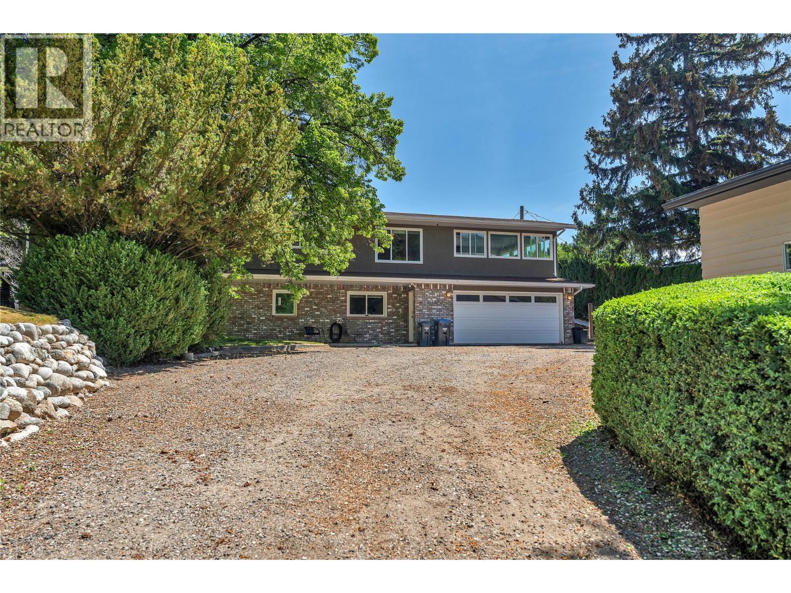 1213 Lambert Drive, Penticton, BC - Outdoor