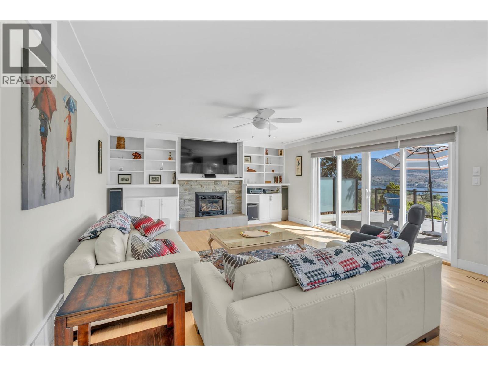 1213 Lambert Drive, Penticton, BC - Indoor Photo Showing Living Room With Fireplace