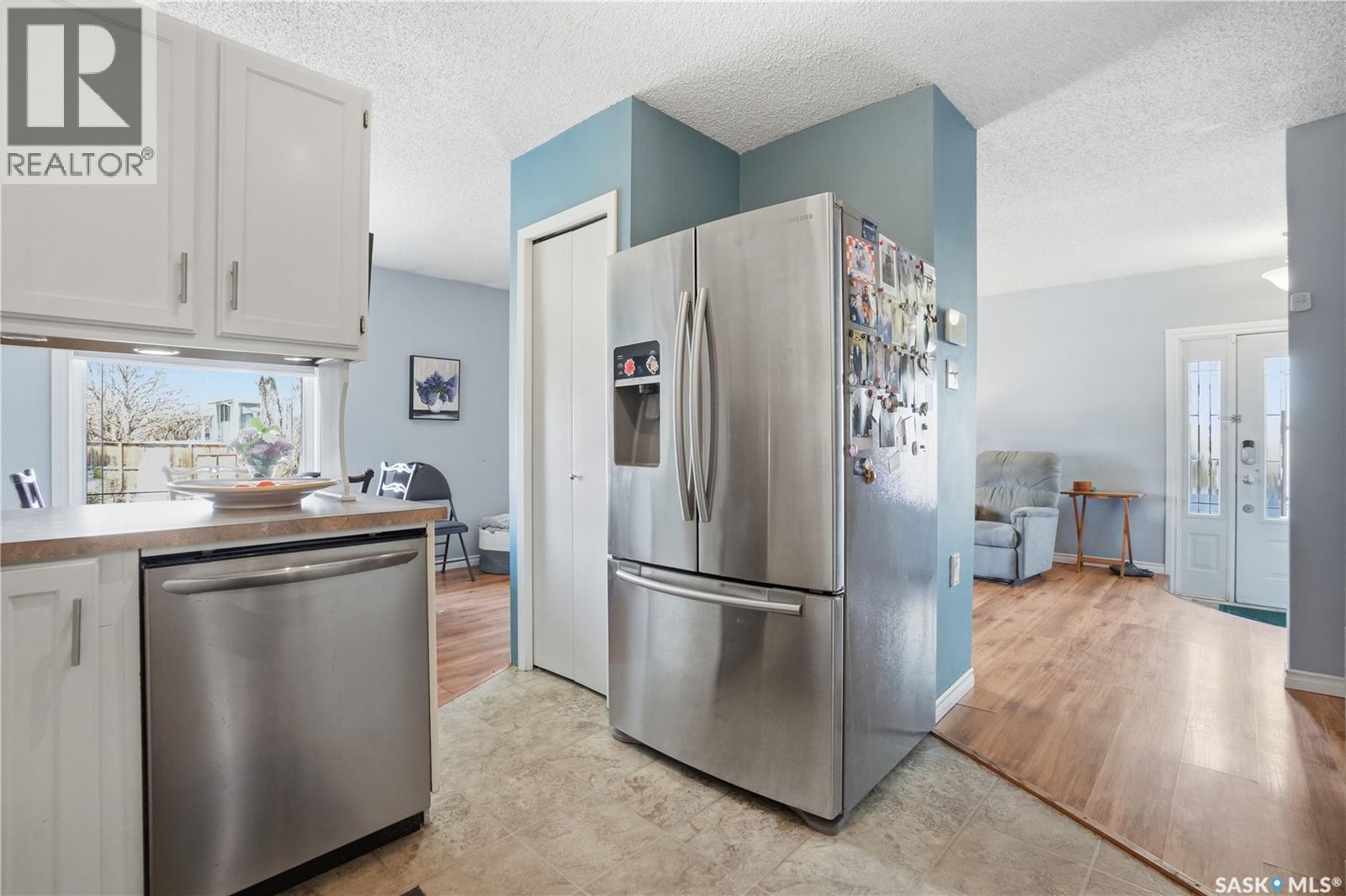 6831 Whelan Drive, Regina, SK - Indoor Photo Showing Kitchen