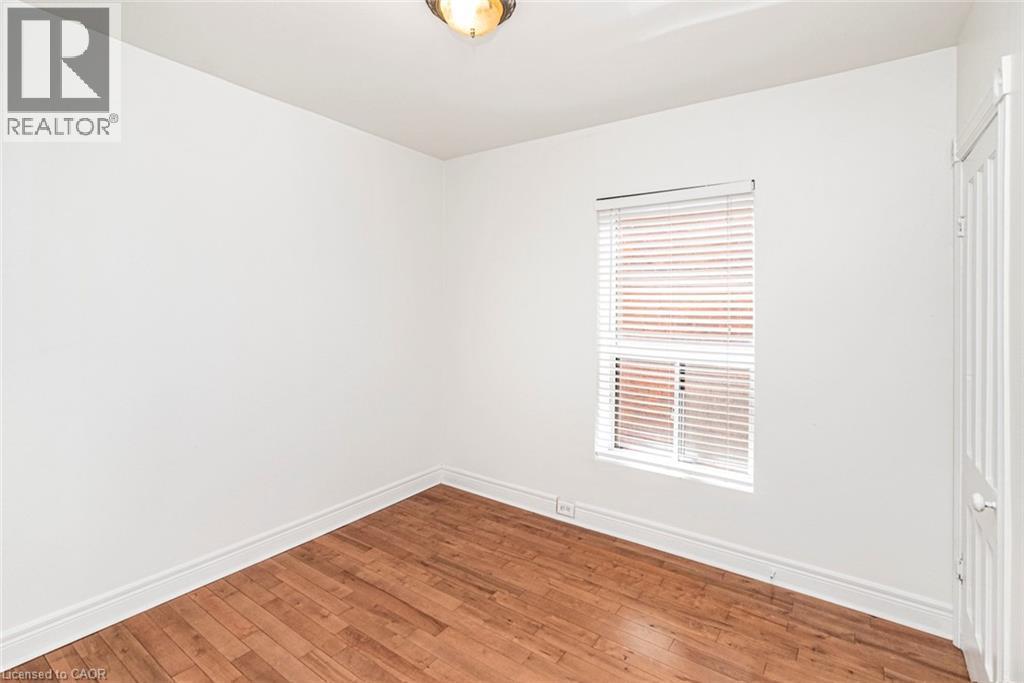 85 Oxford Street, Hamilton, ON - Indoor Photo Showing Other Room