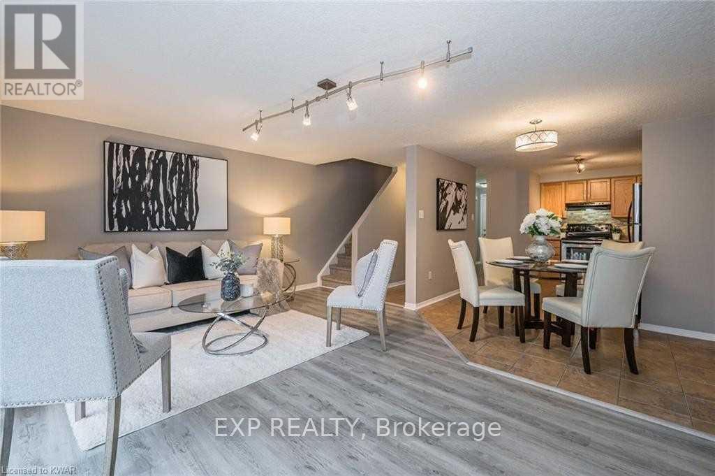 27 Max Becker Drive, Kitchener, ON - Indoor
