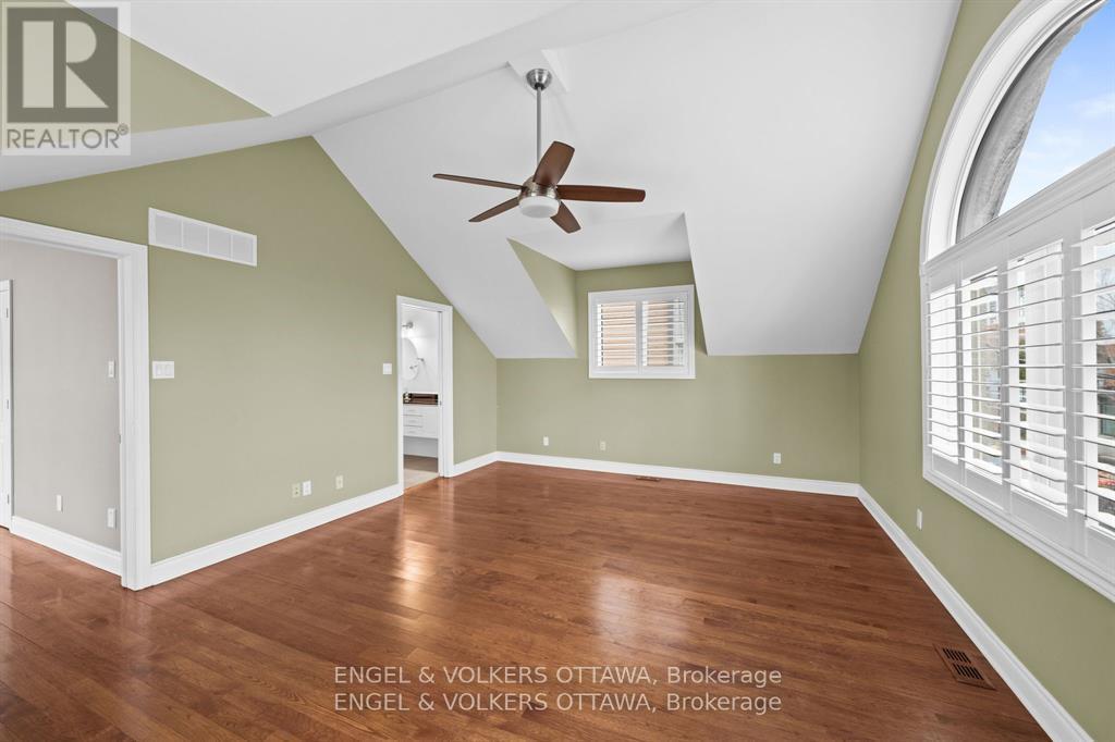 249 Atlantis Avenue, Ottawa, ON - Indoor Photo Showing Other Room