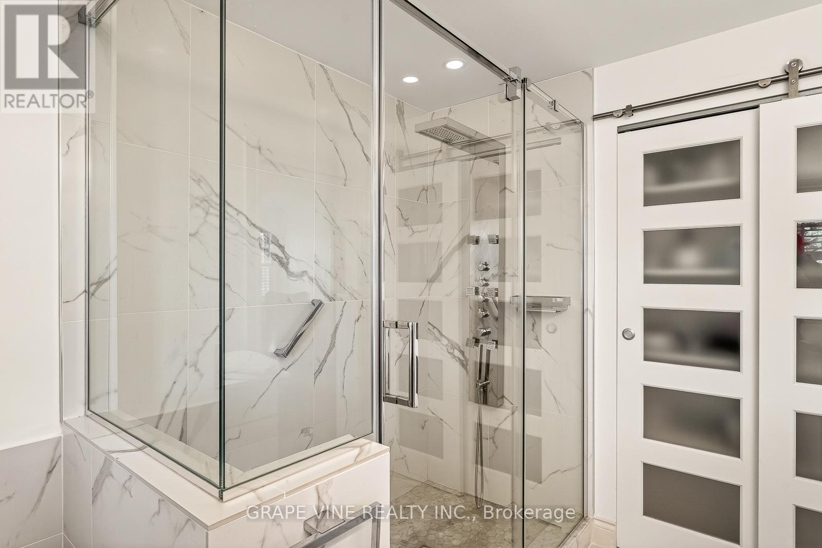 5763 Gowan Gate, Ottawa, ON - Indoor Photo Showing Bathroom