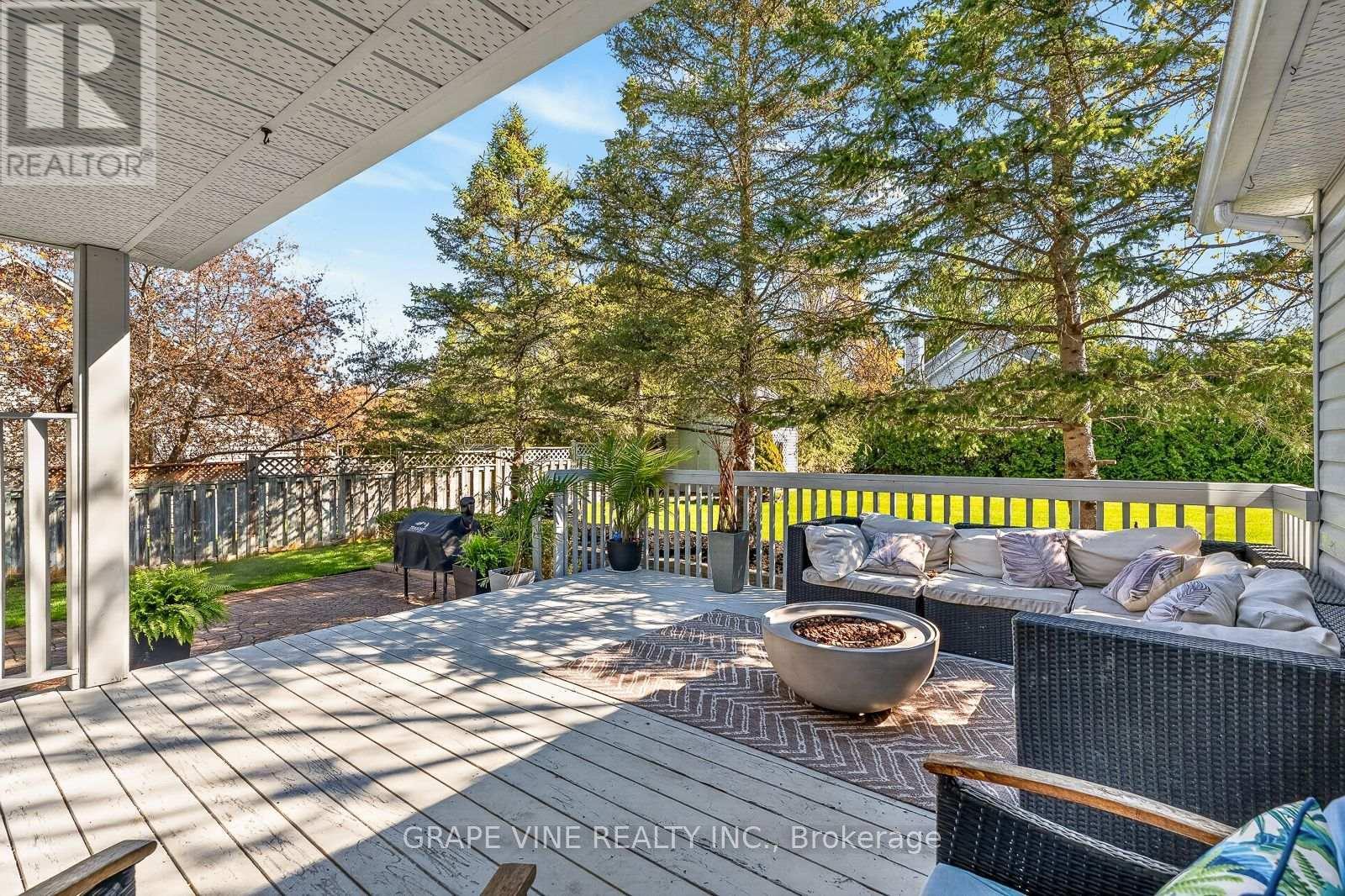 5763 Gowan Gate, Ottawa, ON - Outdoor With Deck Patio Veranda