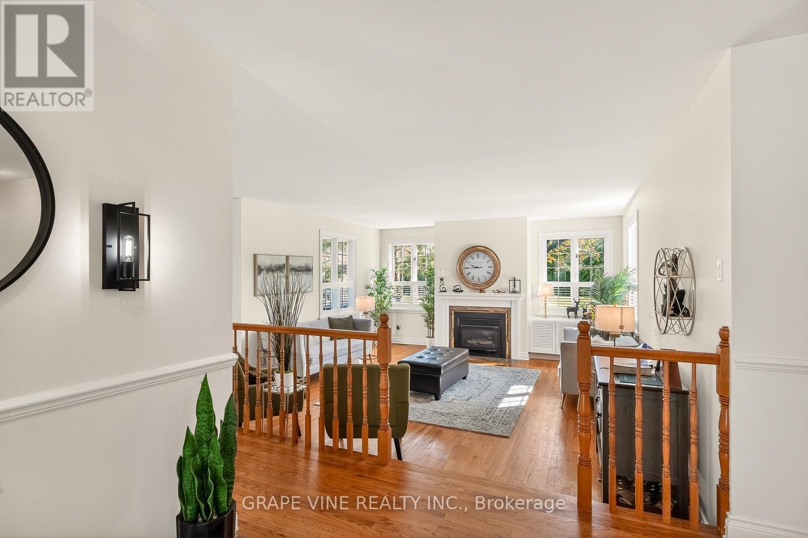 5763 Gowan Gate, Ottawa, ON - Indoor With Fireplace