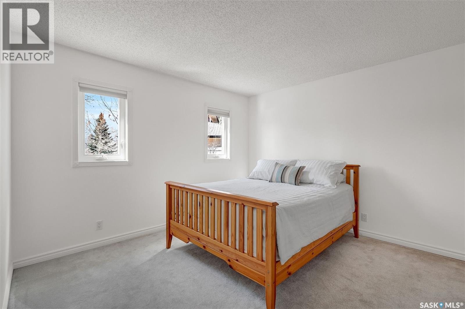 2419 Glamis Place E, Regina, SK - Indoor Photo Showing Bedroom