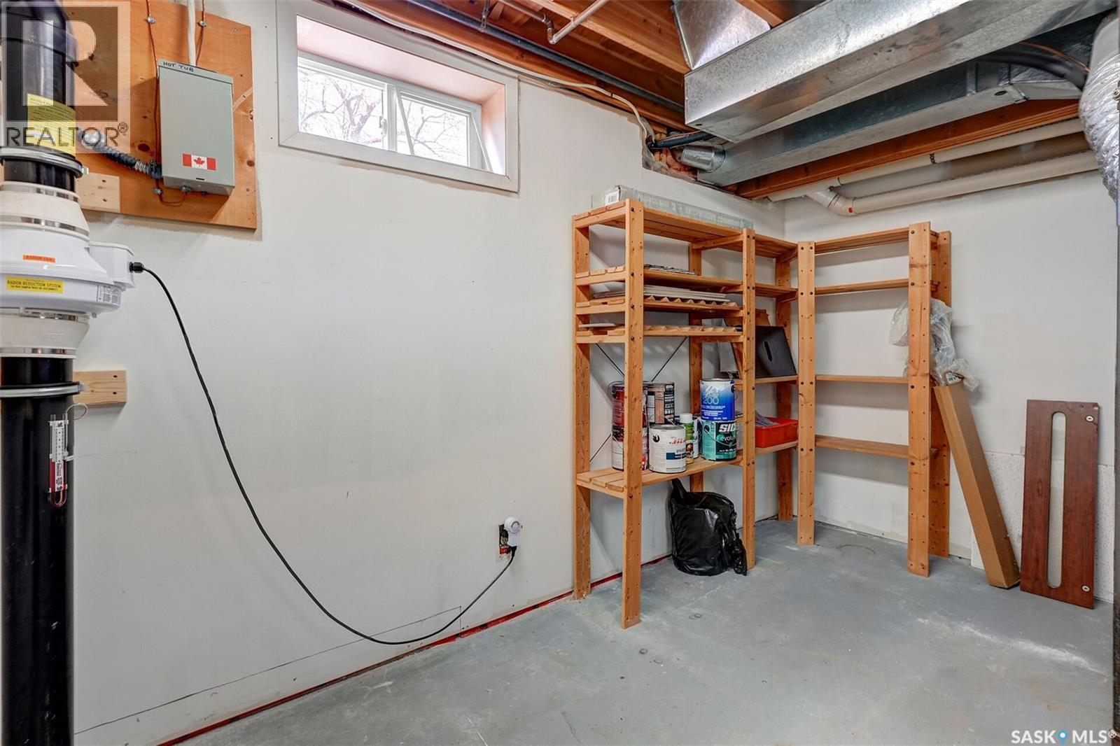 2419 Glamis Place E, Regina, SK - Indoor Photo Showing Basement