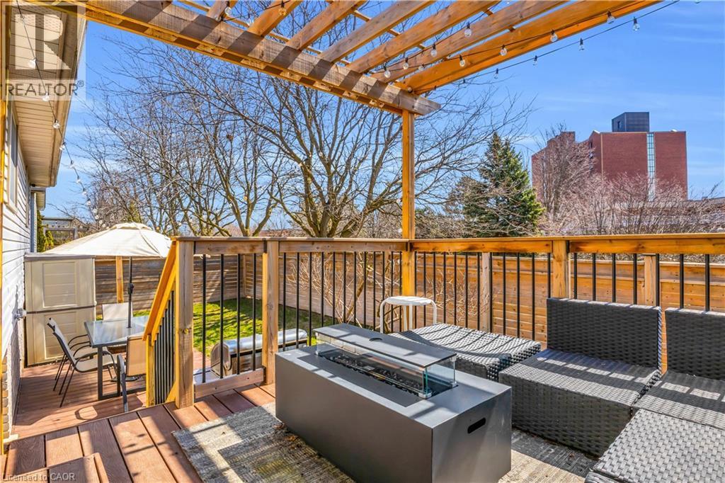 5 Bradbury Crescent, Paris, ON - Outdoor With Deck Patio Veranda With Exterior