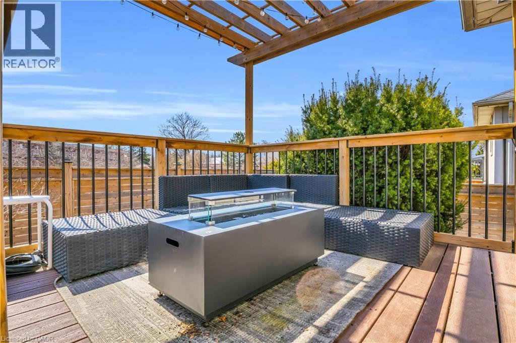 5 Bradbury Crescent, Paris, ON - Outdoor With Deck Patio Veranda With Exterior