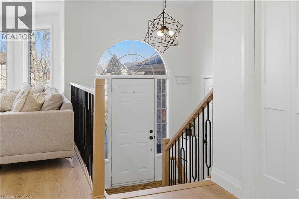 5 Bradbury Crescent, Paris, ON - Indoor Photo Showing Other Room