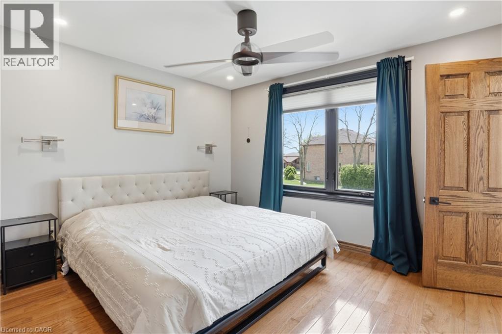 176 Albion Falls Boulevard, Hamilton, ON - Indoor Photo Showing Bedroom