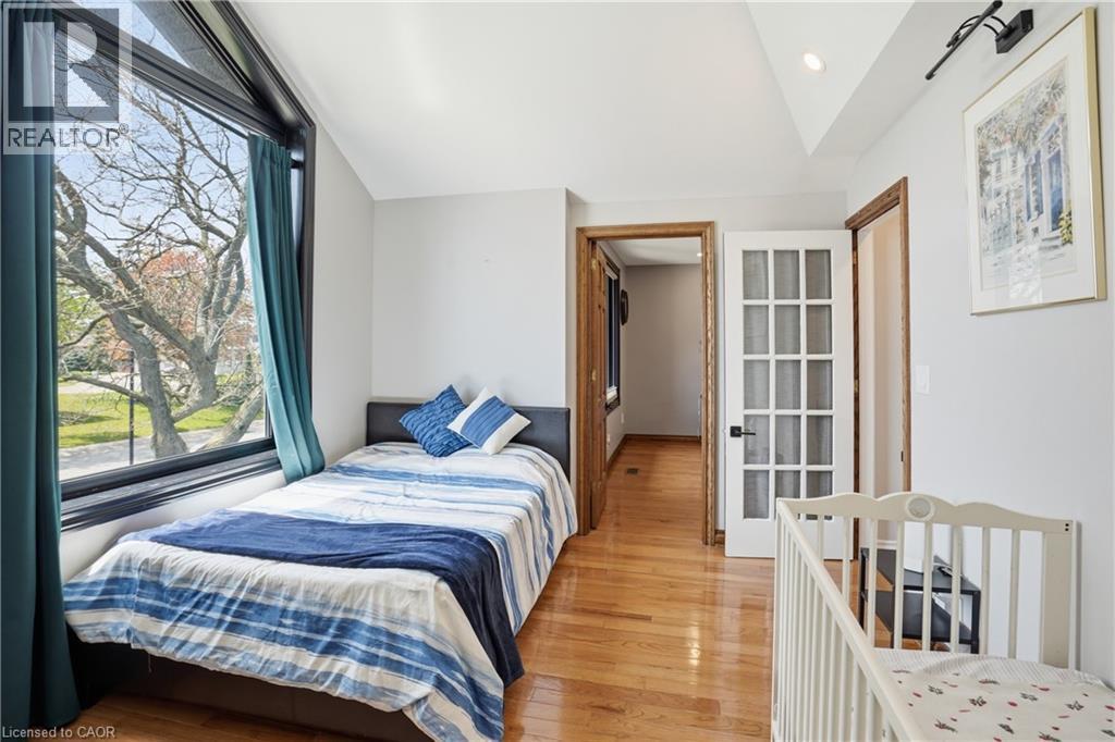 176 Albion Falls Boulevard, Hamilton, ON - Indoor Photo Showing Bedroom