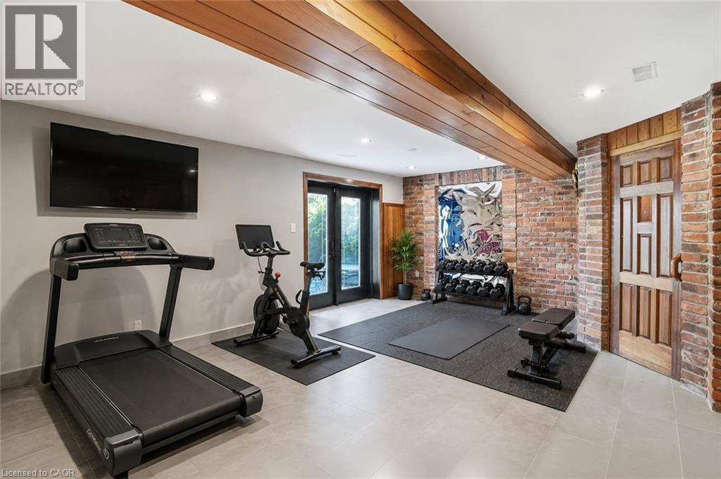 176 Albion Falls Boulevard, Hamilton, ON - Indoor Photo Showing Gym Room