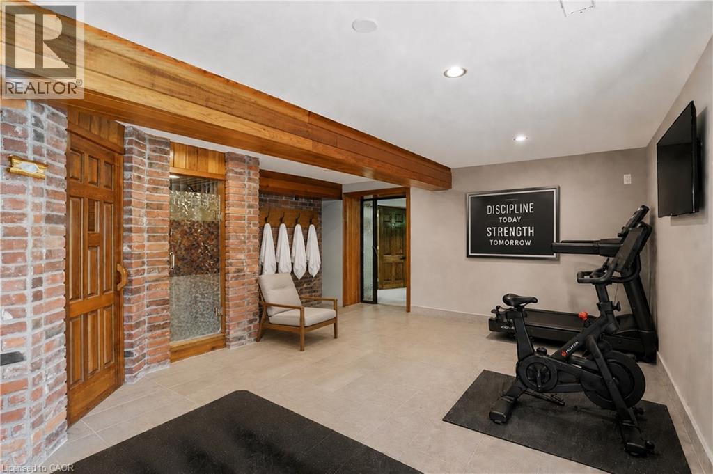 176 Albion Falls Boulevard, Hamilton, ON - Indoor Photo Showing Gym Room