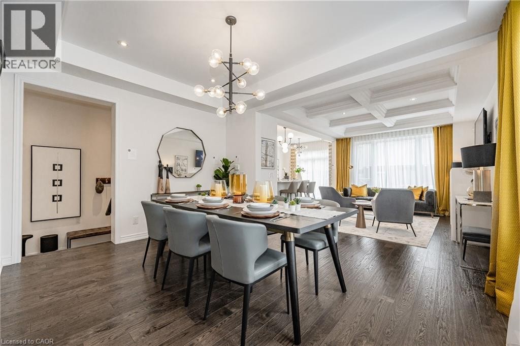11 William Dunlop Street, Kitchener, ON - Indoor Photo Showing Dining Room