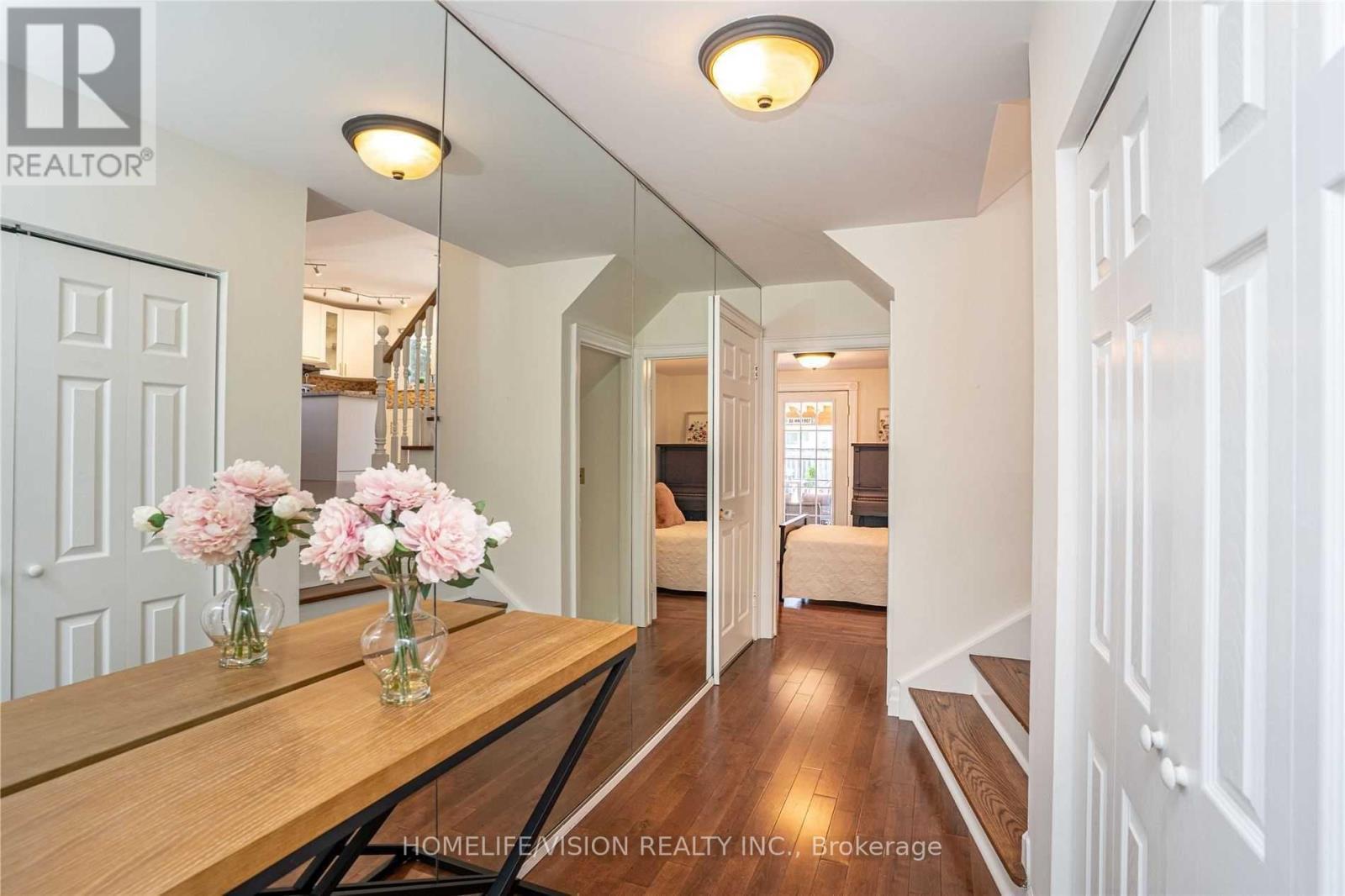 16 Palgrave Crescent, Brampton, ON - Indoor Photo Showing Other Room
