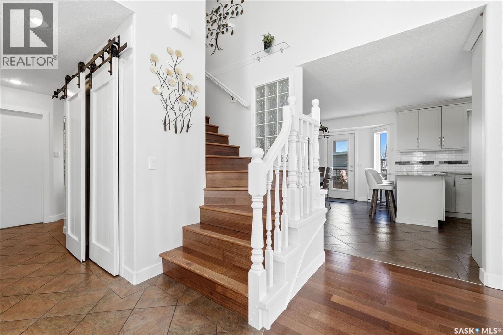 3234 Peyson Bay E, Regina, SK - Indoor Photo Showing Other Room