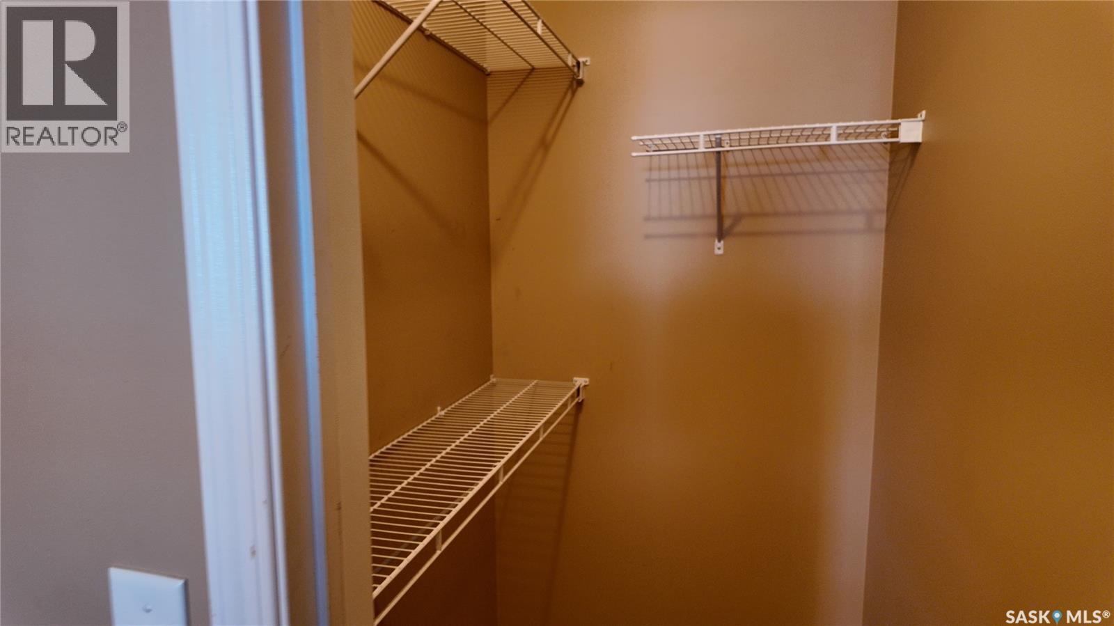 E 4128 Buckingham Drive, Regina, SK - Indoor With Storage