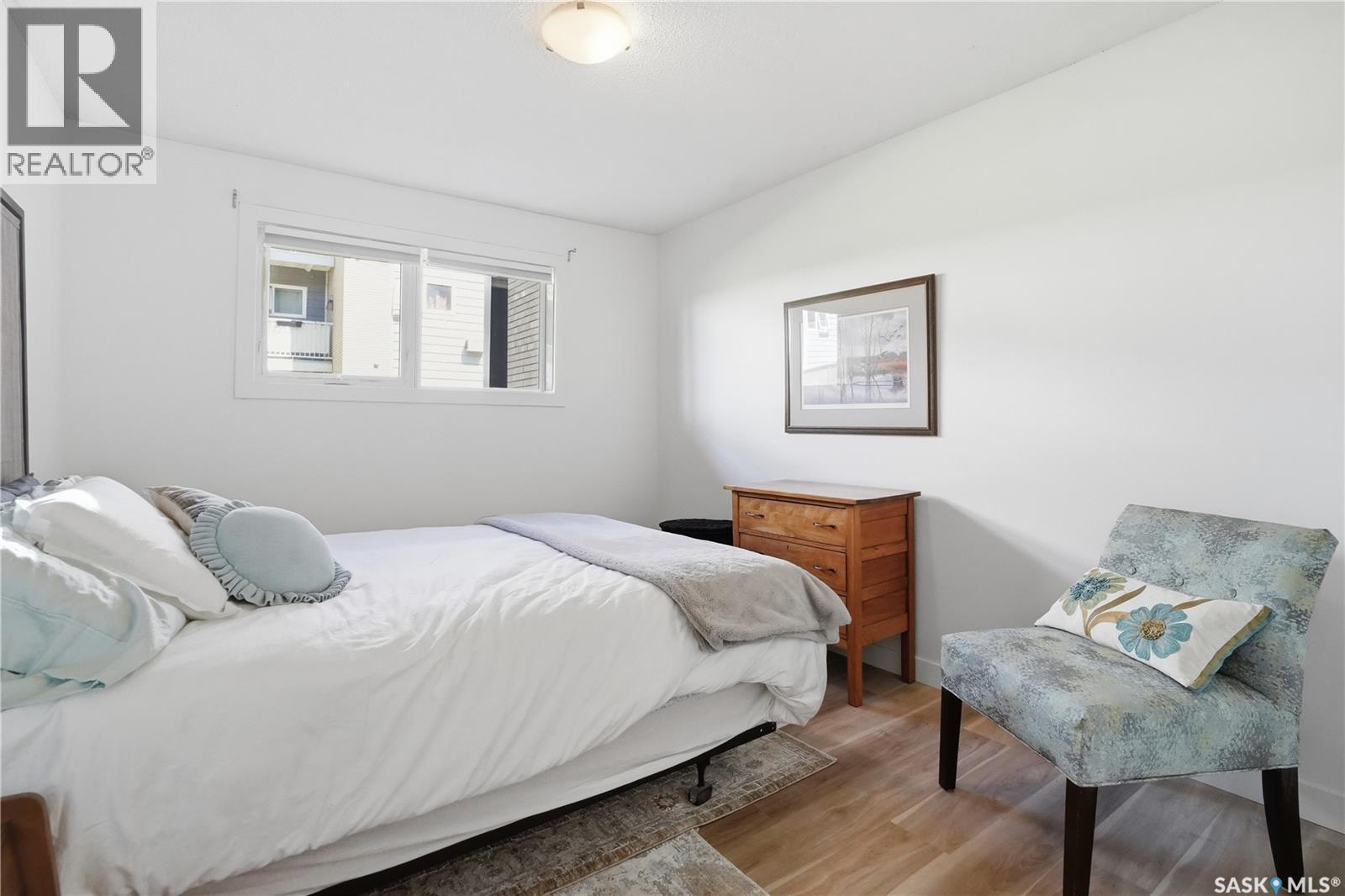 28 42 Spence Street, Regina, SK - Indoor Photo Showing Bedroom