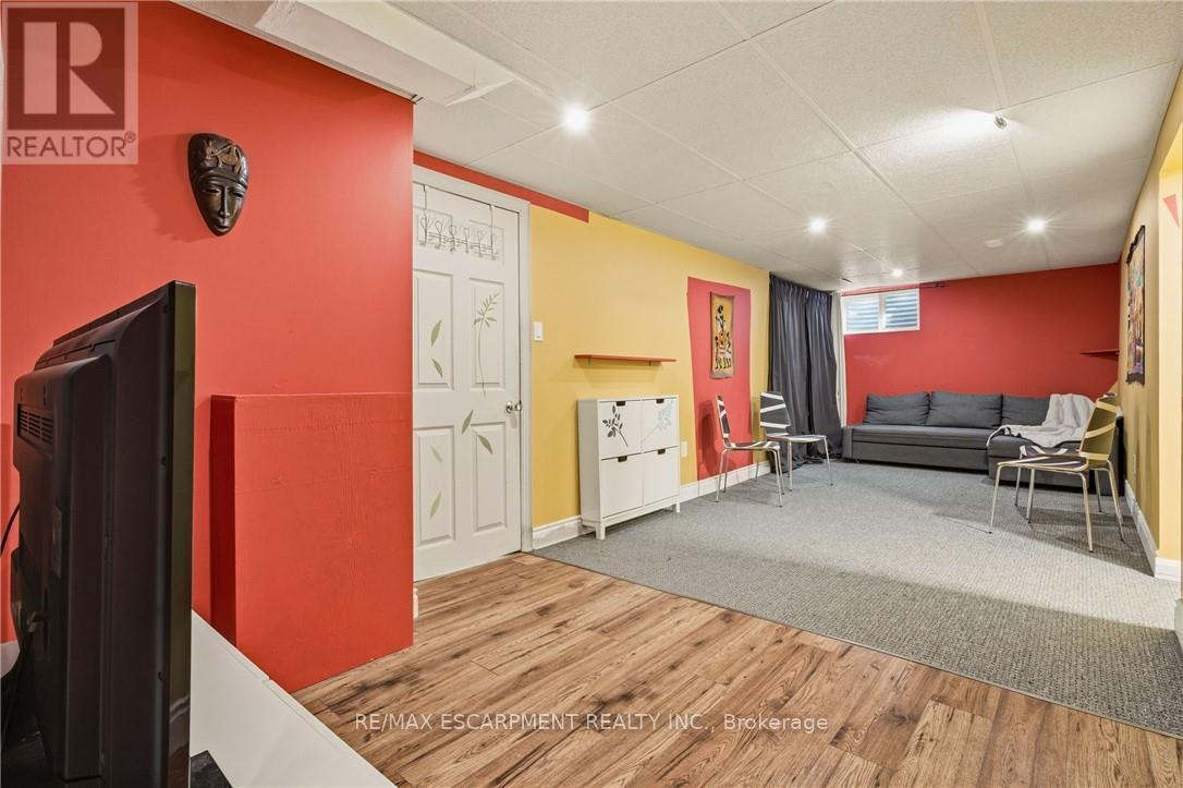 66 Skyline Drive, Hamilton, ON - Indoor
