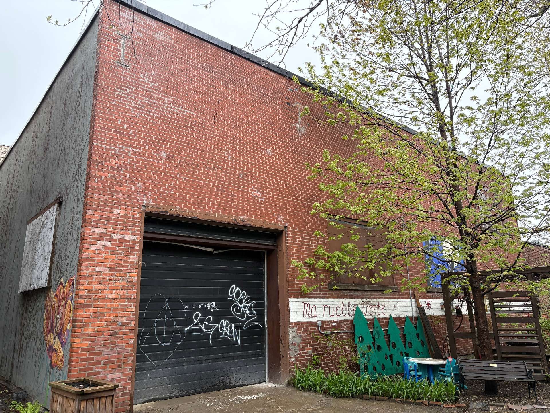 Loading Dock - 5340 Av. Papineau, Montréal (Le Plateau-Mont-Royal), QC - Outdoor