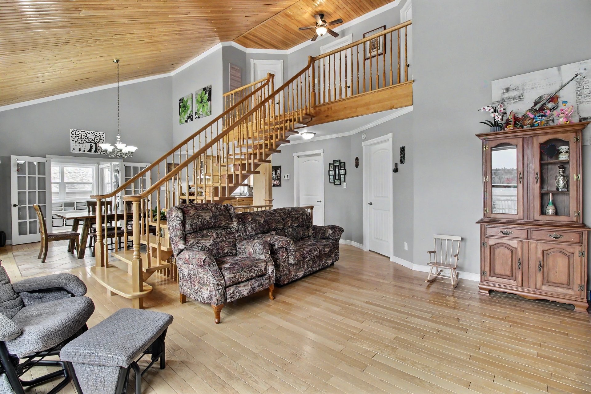 Living Room - 1038 Ch. Bergeron, Rouyn-Noranda, QC - Indoor Photo Showing Living Room