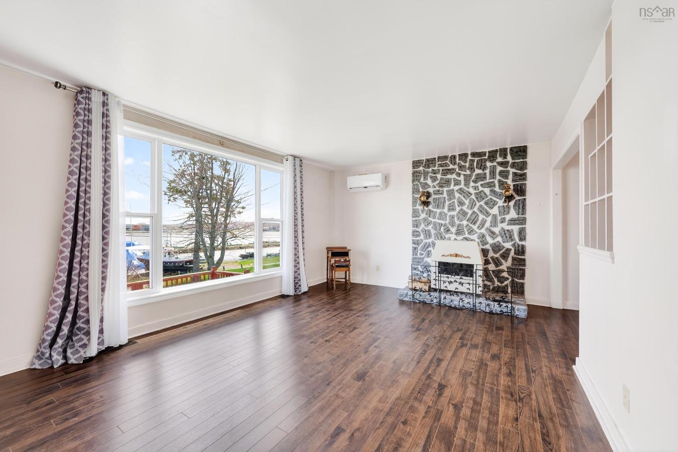 595 Westmount Road, Westmount, NS