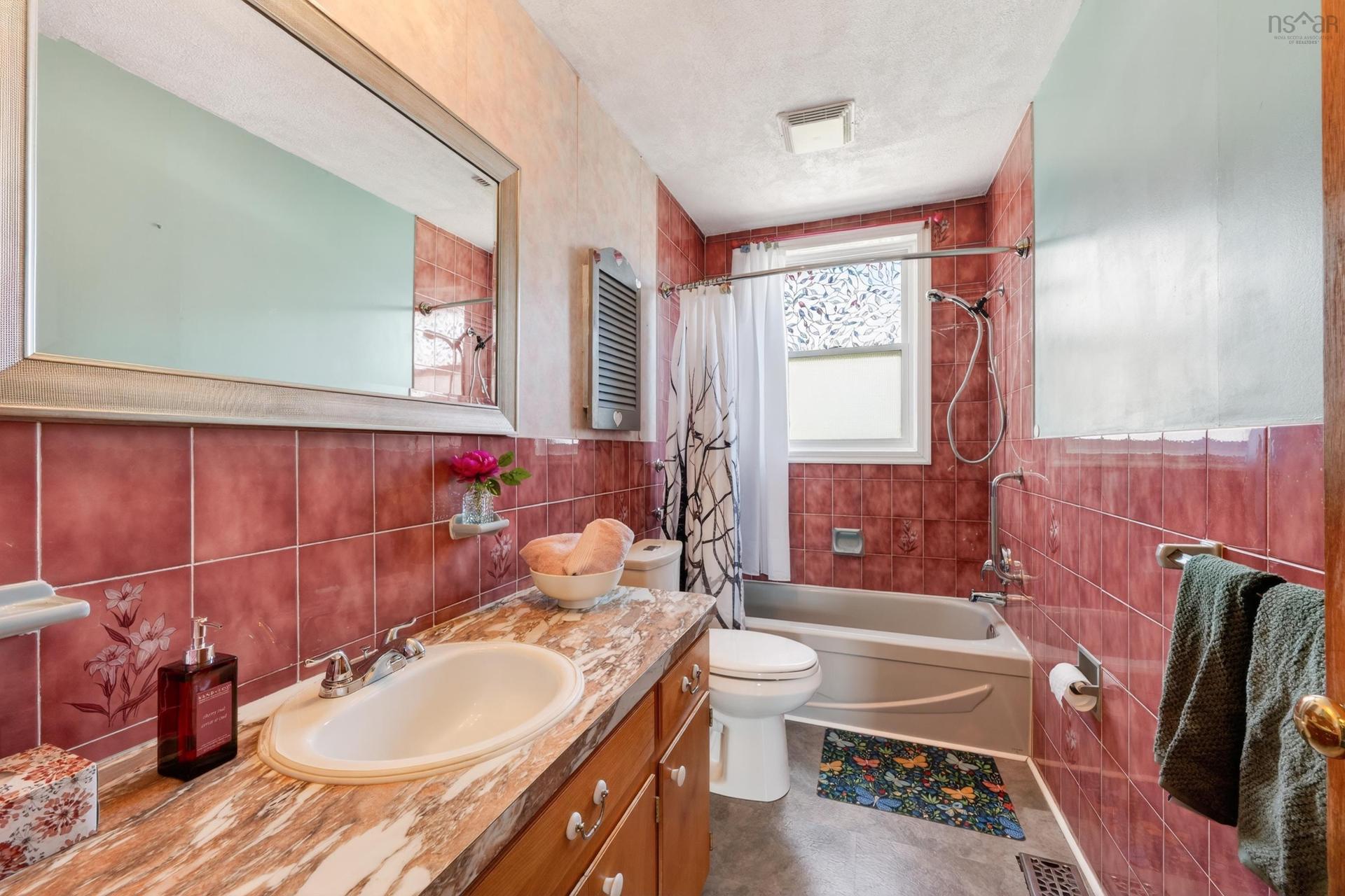 595 Westmount Road, Westmount, NS