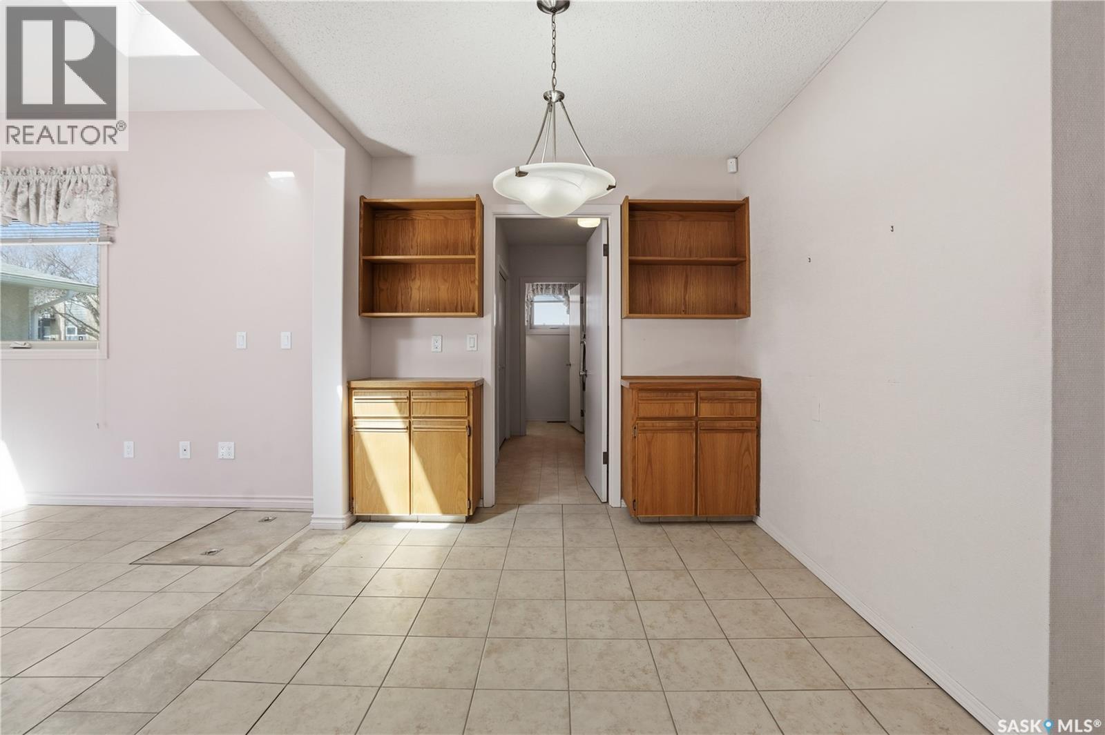 2 Culliton Crescent, Regina, SK - Indoor