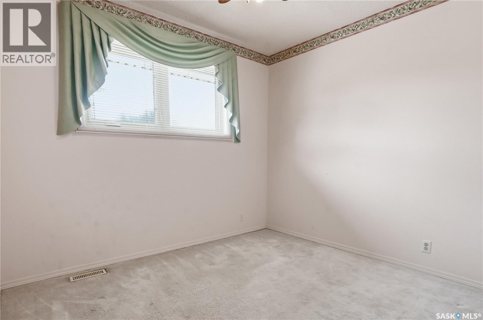2 Culliton Crescent, Regina, SK - Indoor Photo Showing Other Room