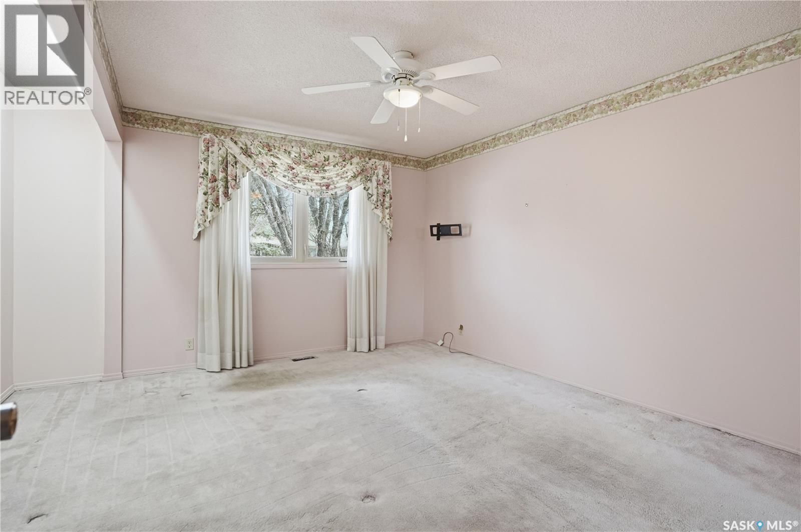 2 Culliton Crescent, Regina, SK - Indoor