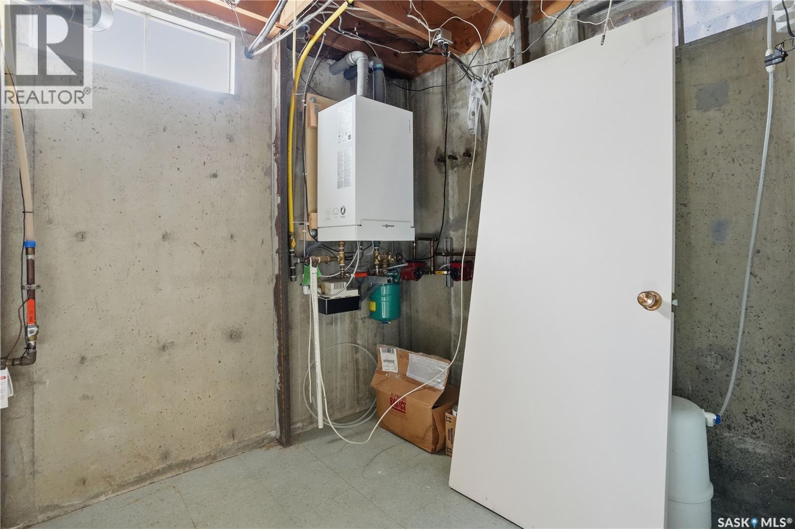2 Culliton Crescent, Regina, SK - Indoor Photo Showing Basement