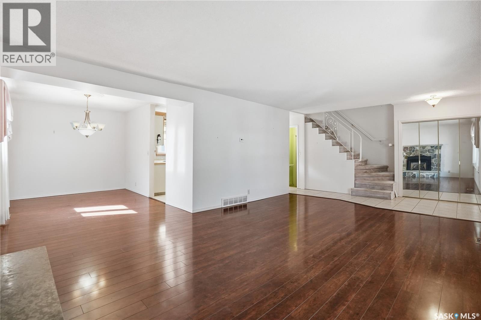 2 Culliton Crescent, Regina, SK - Indoor