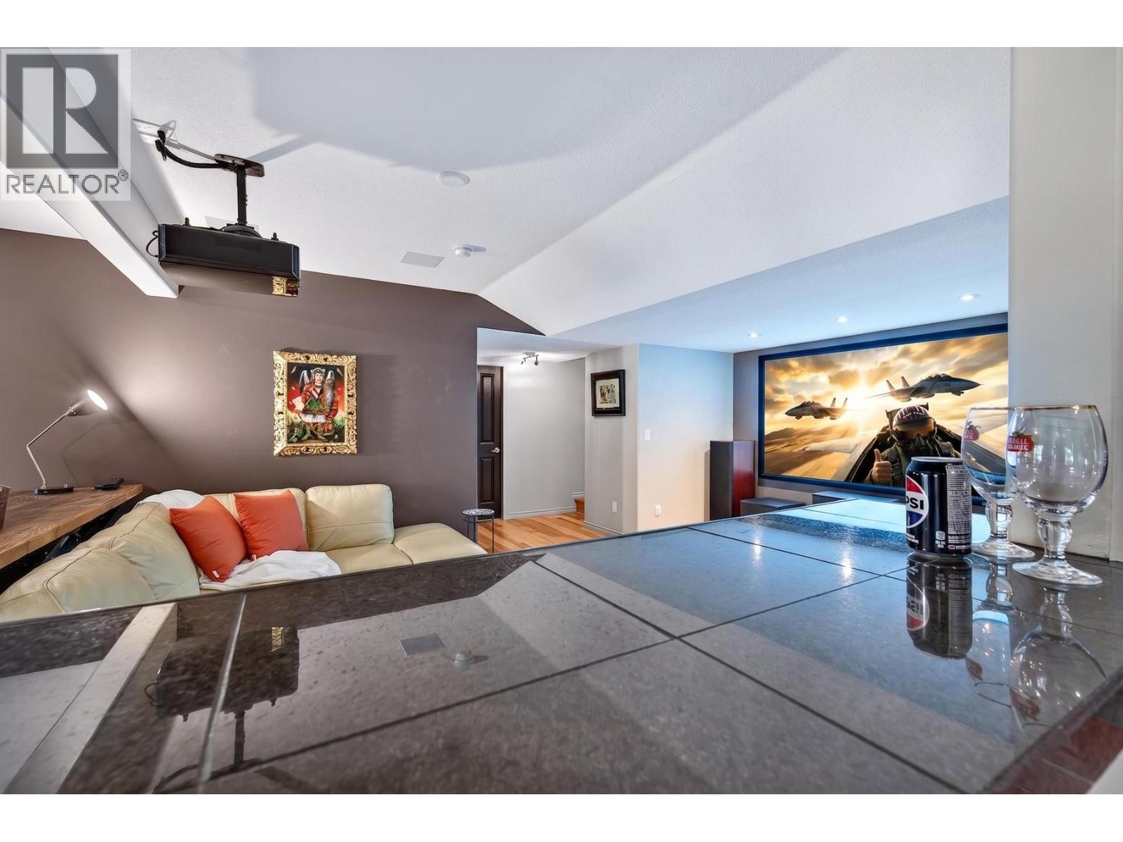 3929 Gallaghers Circle, Kelowna, BC - Indoor