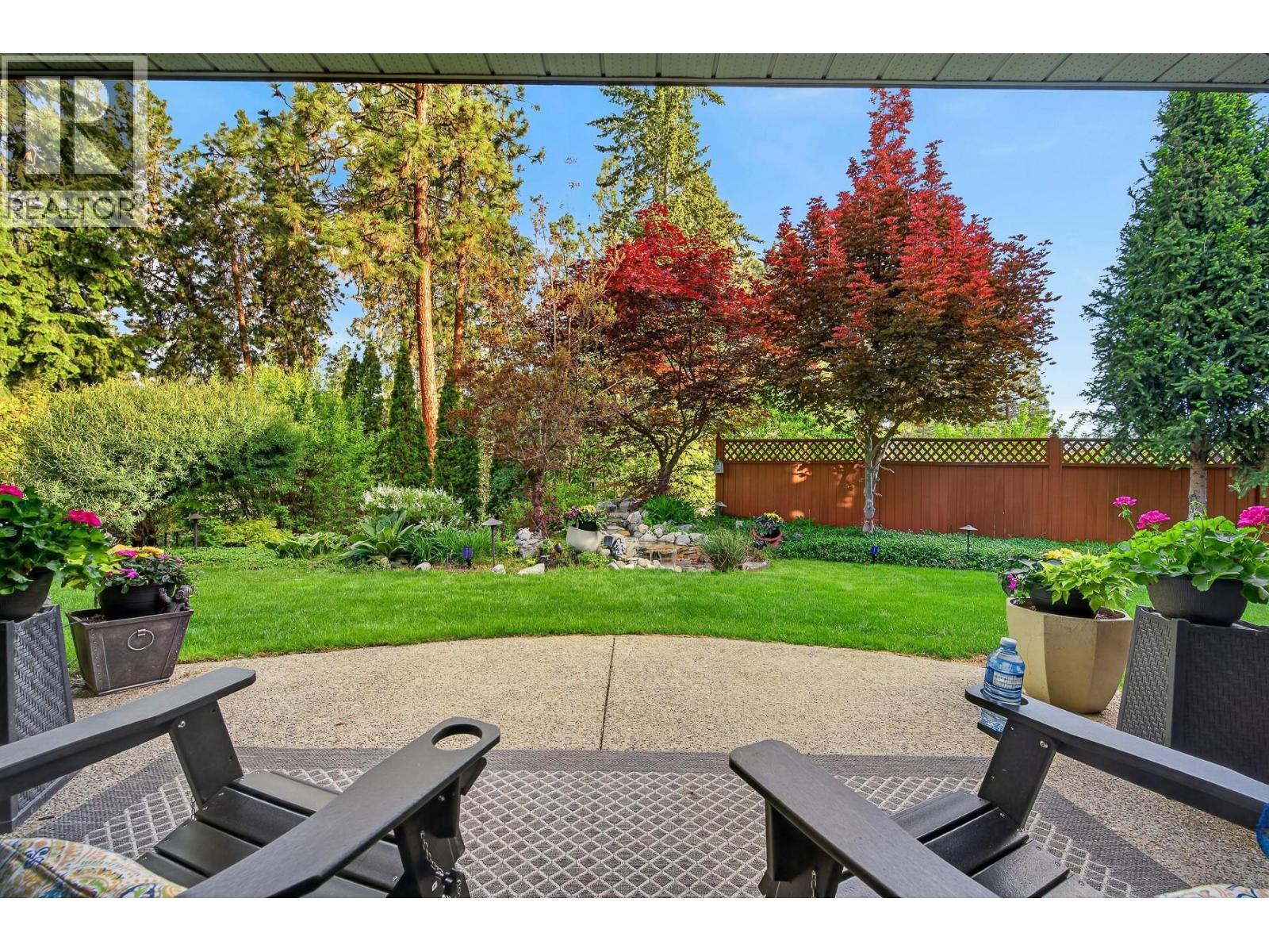 3929 Gallaghers Circle, Kelowna, BC - Outdoor