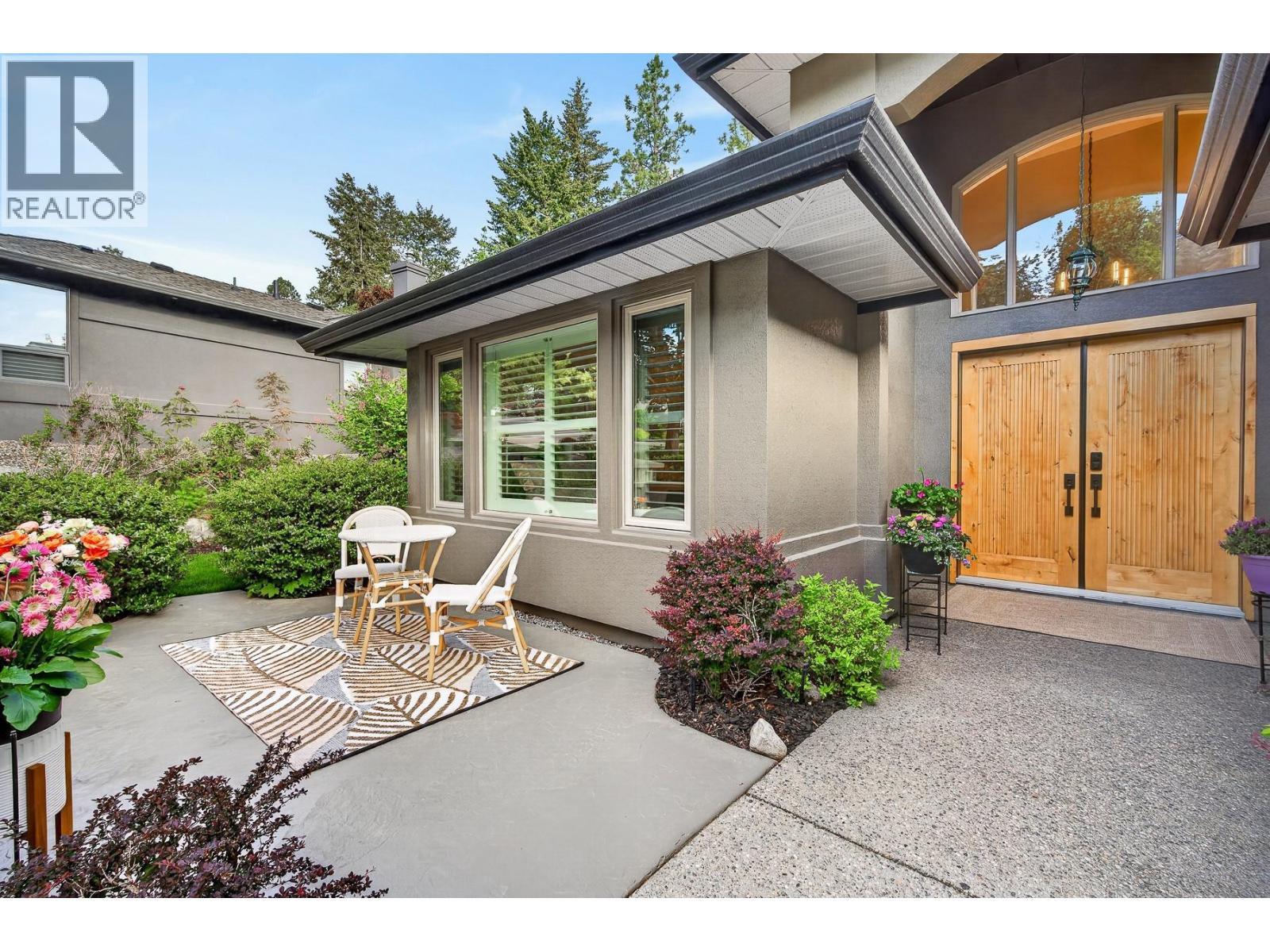 3929 Gallaghers Circle, Kelowna, BC - Outdoor With Exterior