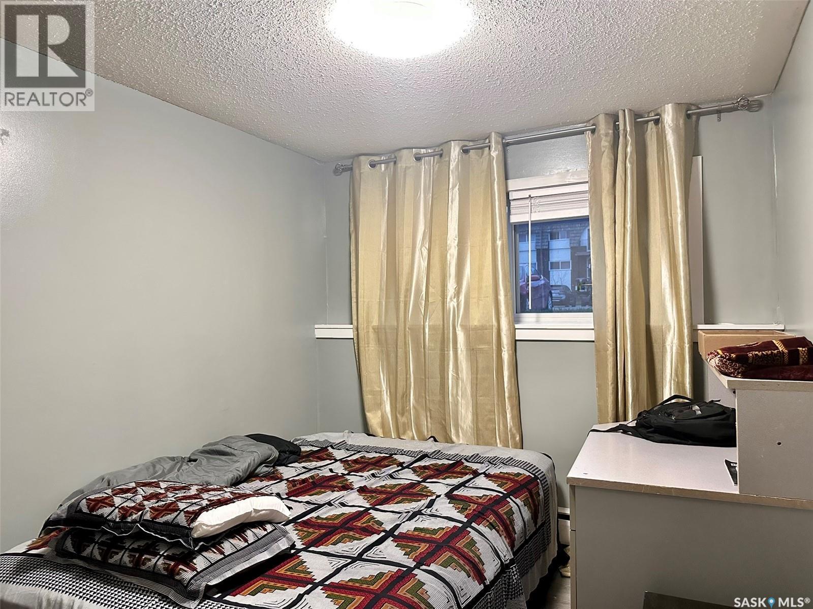 4 3625 Chaben Place, Saskatoon, SK - Indoor Photo Showing Bedroom
