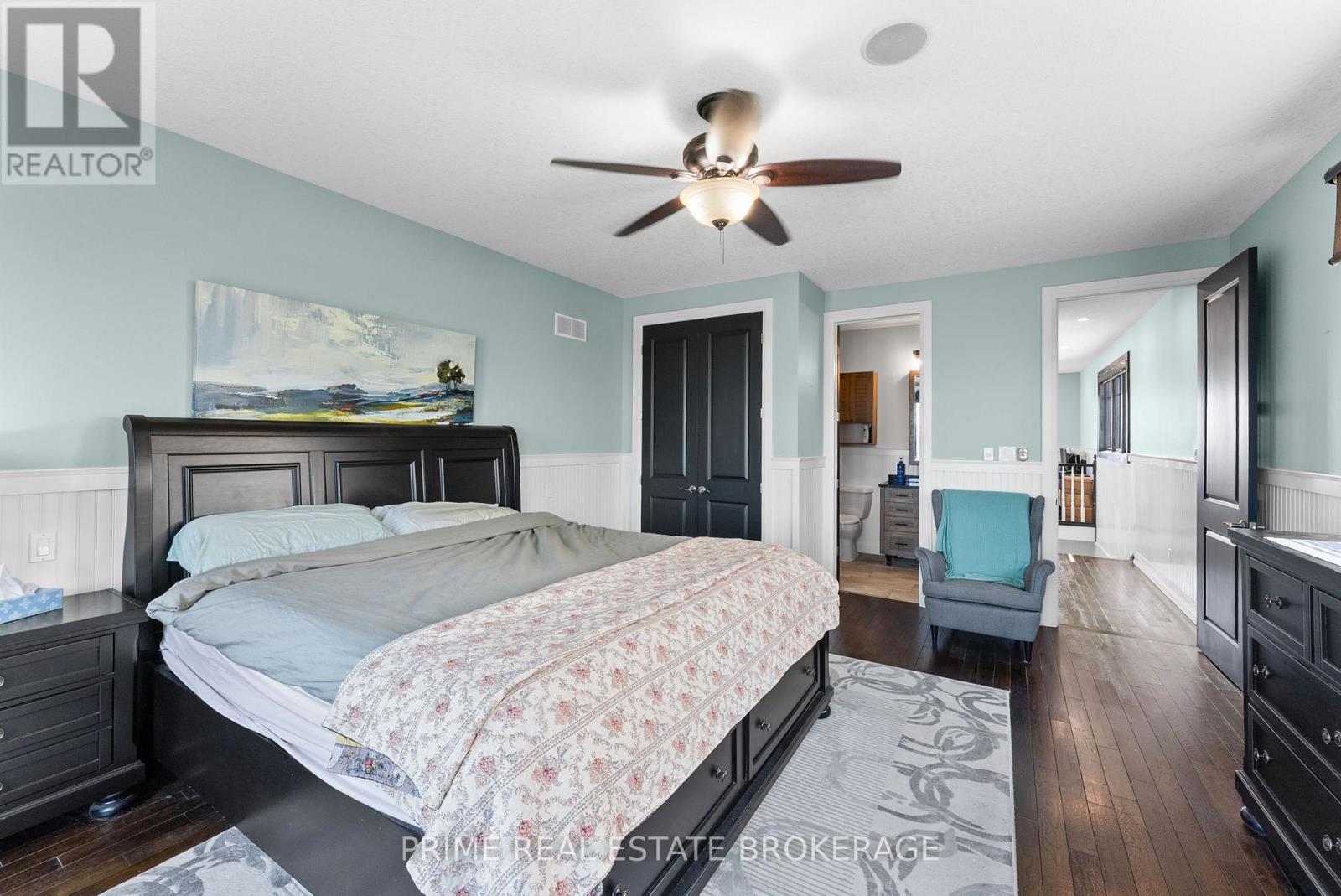 72323 Bluewater Highway, Bluewater (Hay), ON - Indoor Photo Showing Bedroom