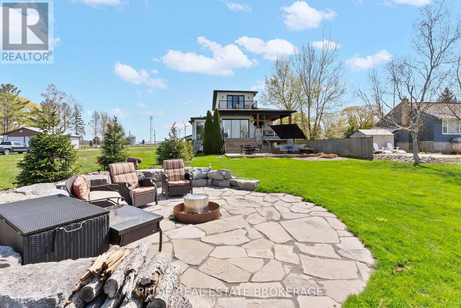 72323 Bluewater Highway, Bluewater (Hay), ON - Outdoor With Deck Patio Veranda
