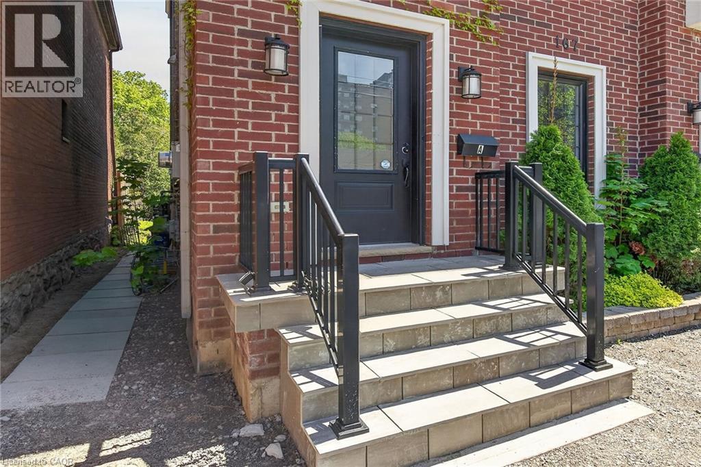 UNIT A - 167 Walnut Street S, Hamilton, ON - Outdoor