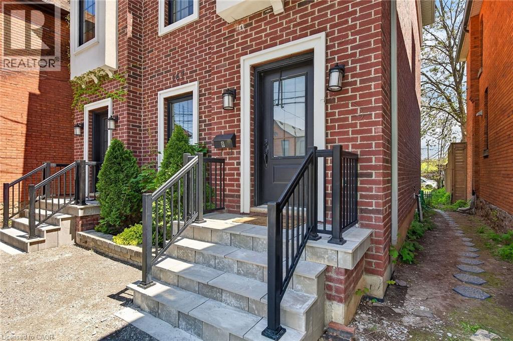 UNIT B - 167 Walnut Street S, Hamilton, ON - Outdoor