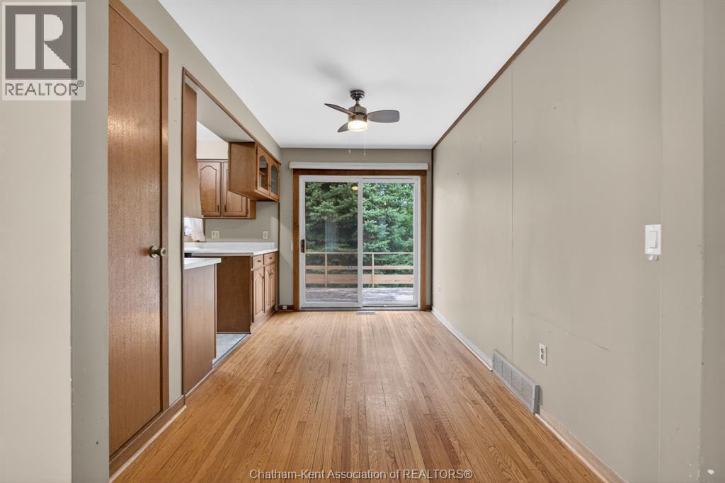 35 Peter Street, Chatham, ON - Indoor Photo Showing Other Room