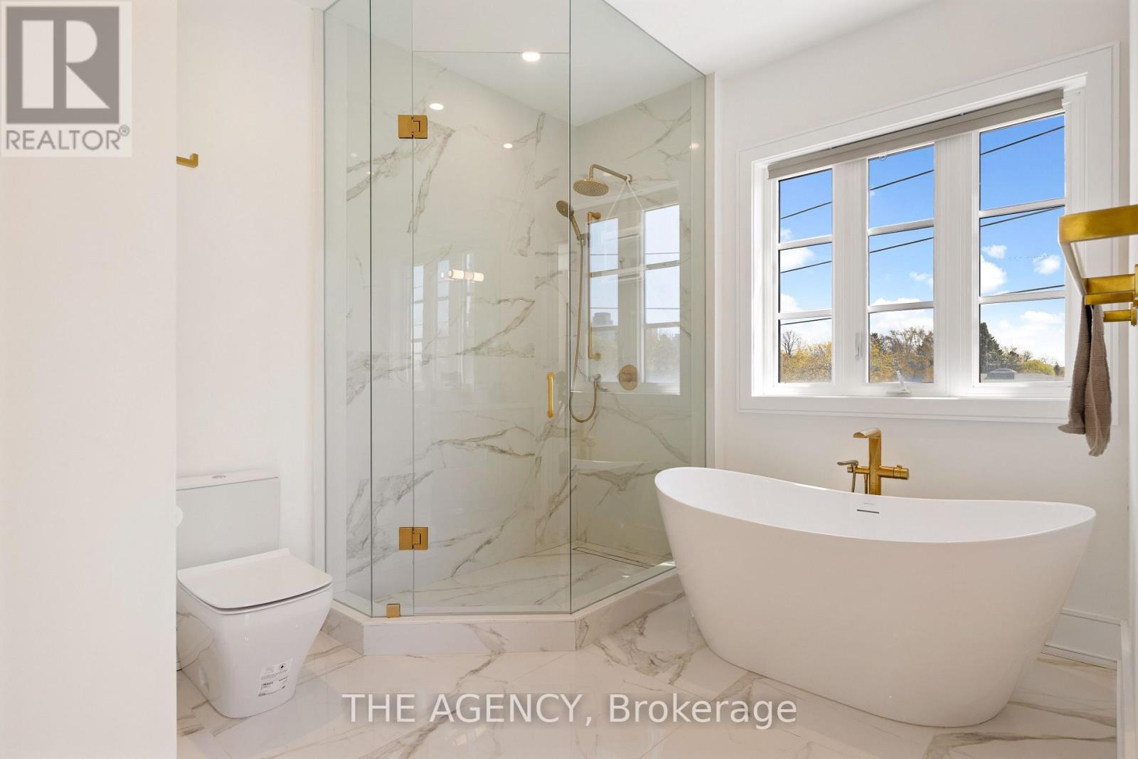 1202 Avenue Road, Toronto, ON - Indoor Photo Showing Bathroom