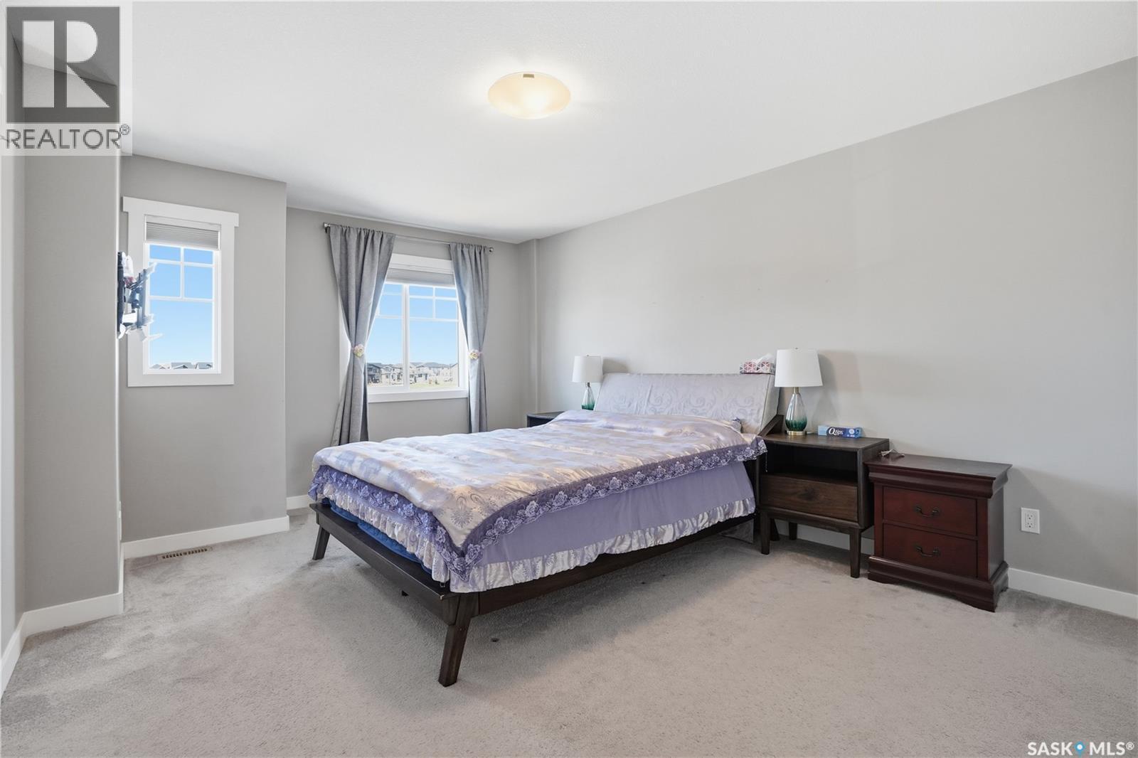4521 E Keller Avenue, Regina, SK - Indoor Photo Showing Bedroom