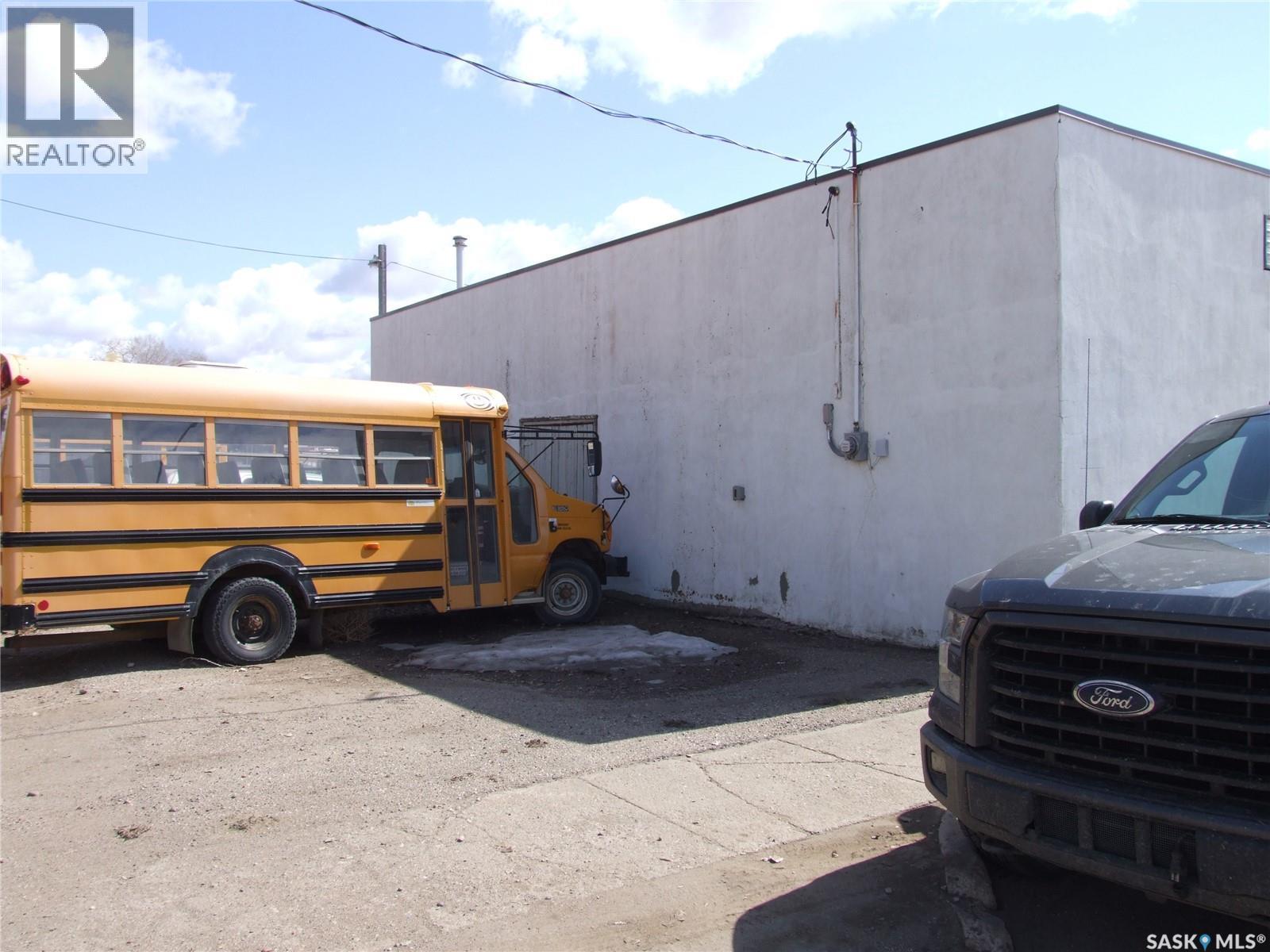 314 1St Avenue W, Leader, SK