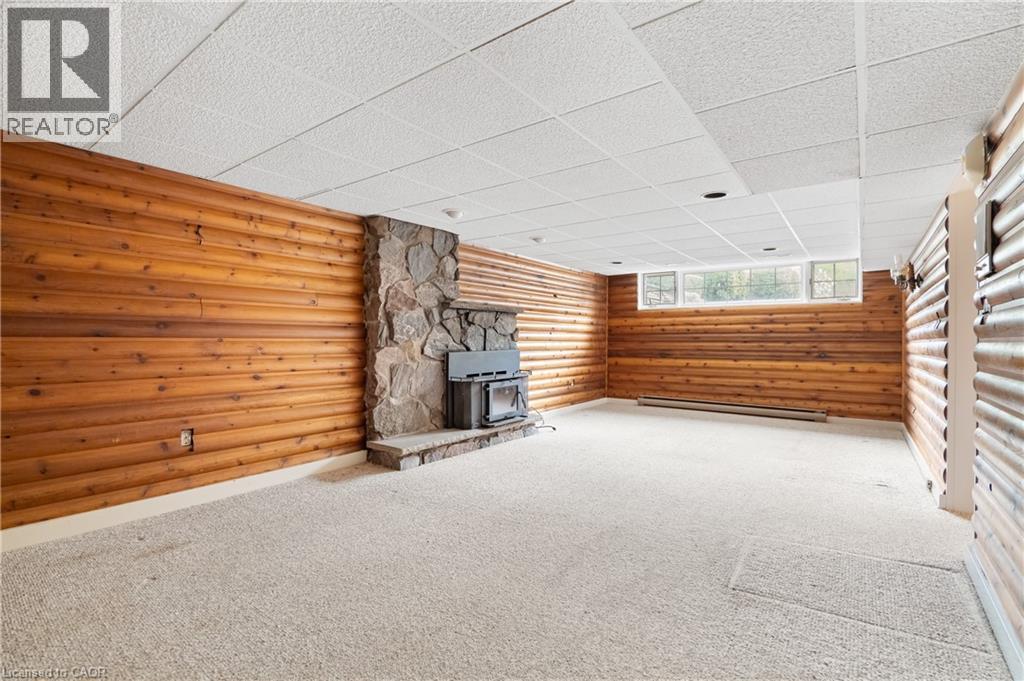 Basement Rec Room - 4646 Sideroad 20 N, Puslinch, ON
