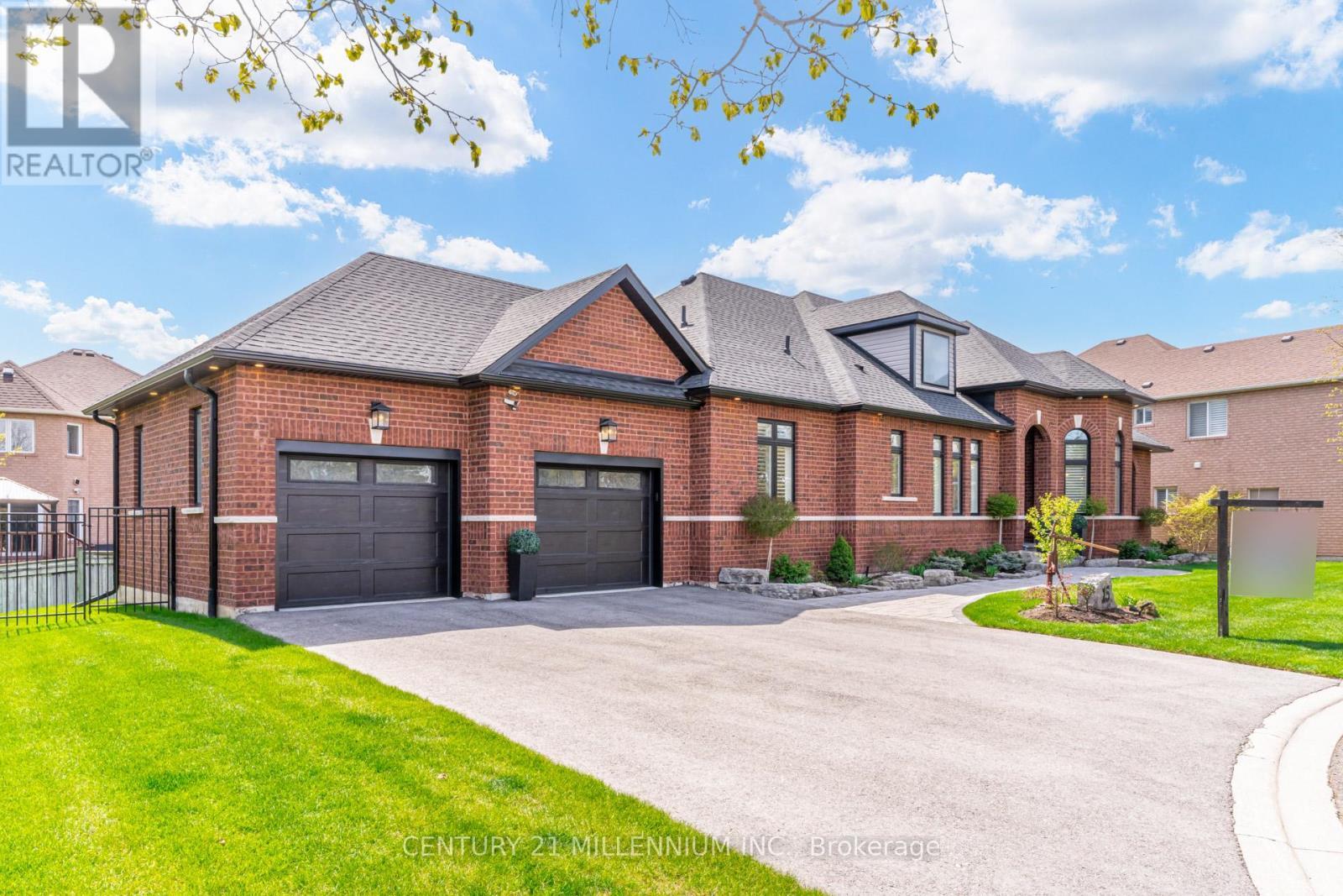 15 Bimmer Place, Brampton, ON - Outdoor