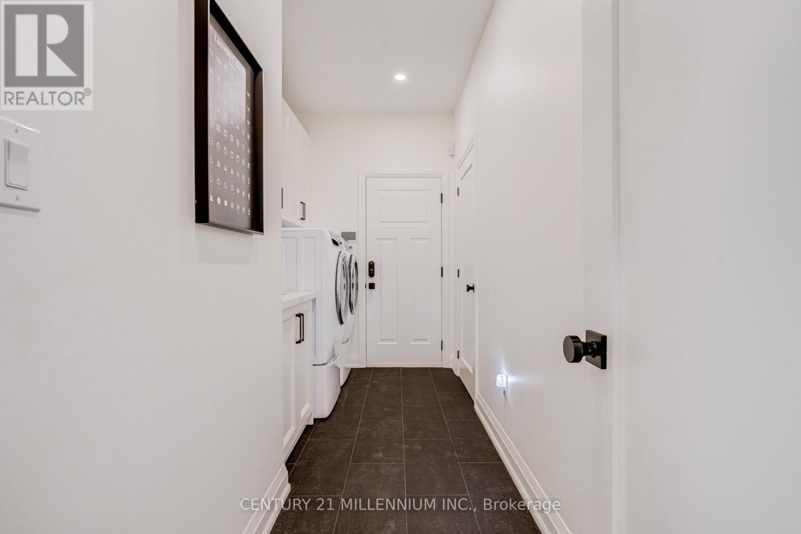15 Bimmer Place, Brampton, ON - Indoor Photo Showing Other Room