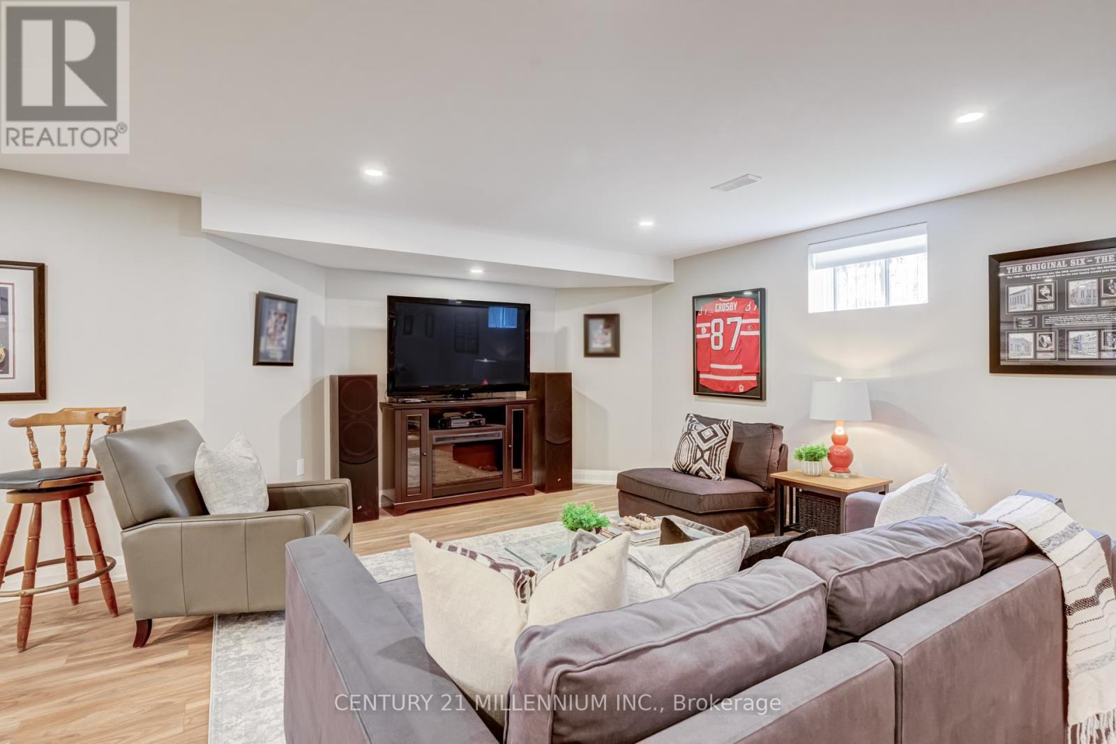 15 Bimmer Place, Brampton, ON - Indoor