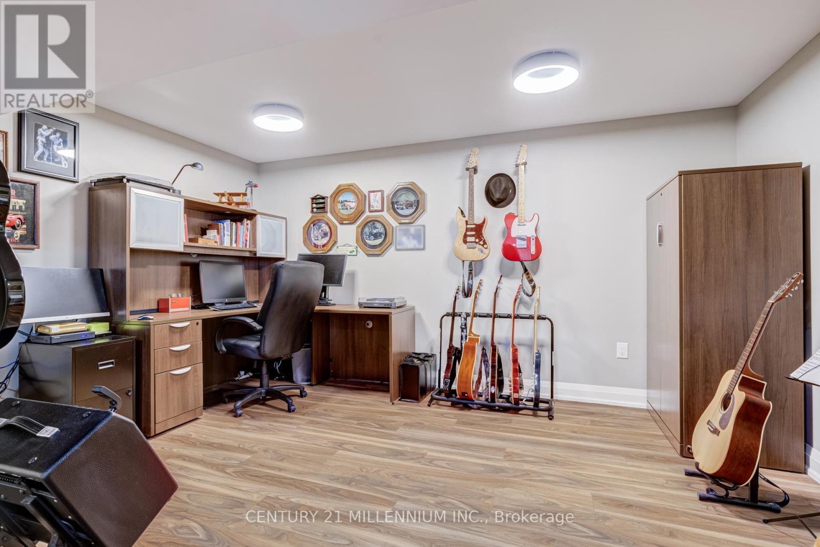 15 Bimmer Place, Brampton, ON - Indoor